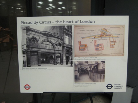 Piccadilly Circus Platform