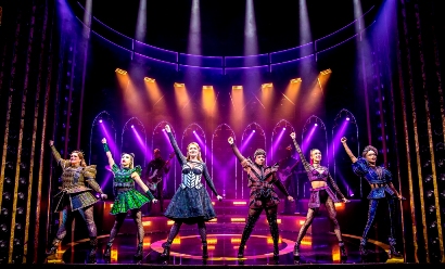 zvaudevillephotoNOV23 Six The Musical
